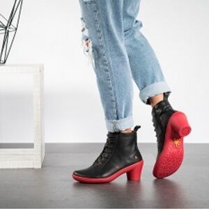 Art Alfama leather boots Black and Red Heeled eur39 us8
